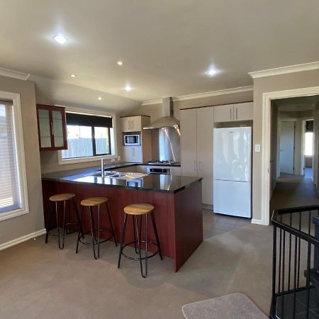 Rhoboro Retreat Villa Twizel Bagian luar foto