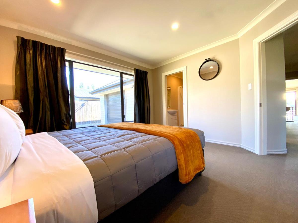 Rhoboro Retreat Villa Twizel Bagian luar foto
