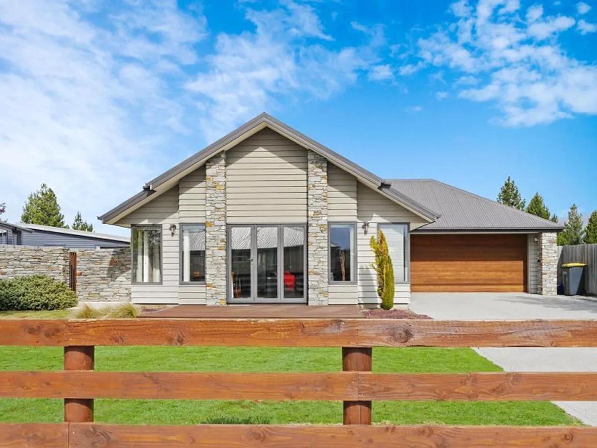 Rhoboro Retreat Villa Twizel Bagian luar foto
